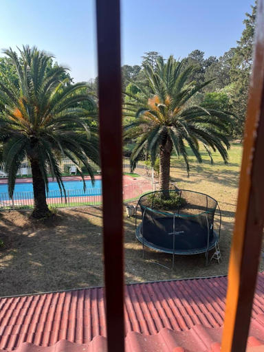Property grounds 4, Ojong's Self-Catering Midrand, City of Johannesburg