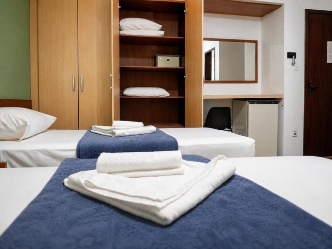 Bedroom 3, HANNA Marina's Palace Hotel, Florianopolis