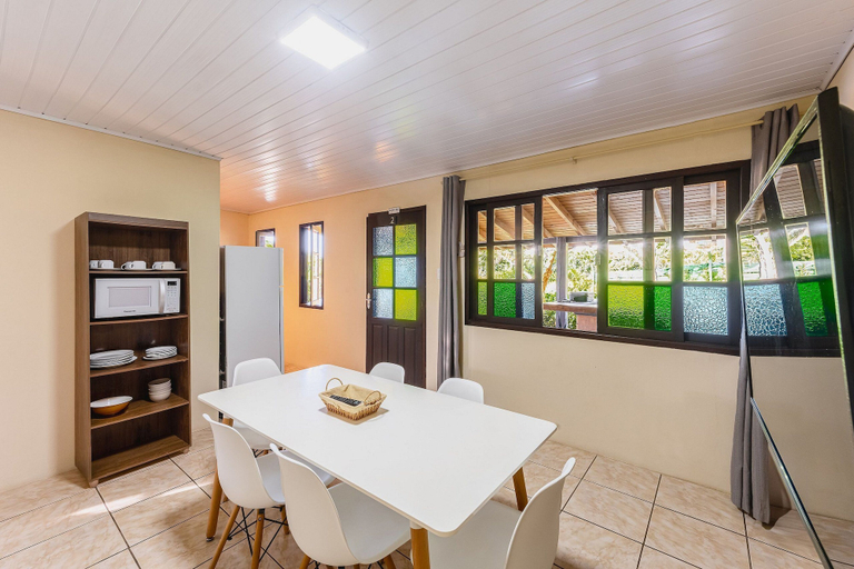 Living area 4, Casas Valley Design - Praia do Rosa - SC, Imbituba