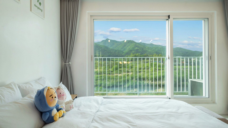 Bedroom 3, Gapyeong Dangdangi Pet Poolvilla Blue, Gapyeong