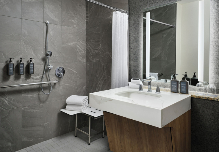 Bathroom 4, Sheraton Agoura Hills Hotel, Los Angeles