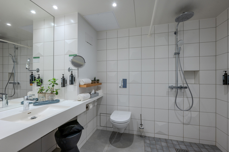 Bathroom 5, Welcome Hotel Kronberg Musikquartier, Hochtaunuskreis
