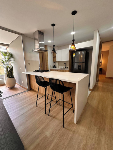 Private kitchen 4, Premium Village 24 7 Security Balcony Fast Wifi, Medellín