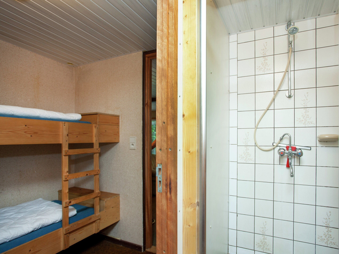 Bedroom 2, Forest Chalet in Lanklaar, Limburg