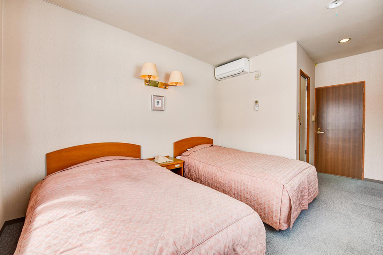 Bedroom 3, Kanoe, Iiyama