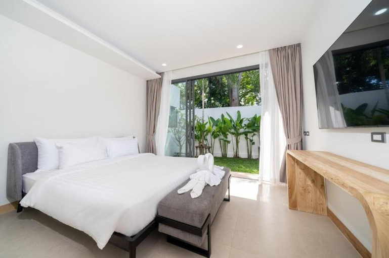 Room 5, Coco Villas - 3BR Deluxe Pool Villas, Phuket Island