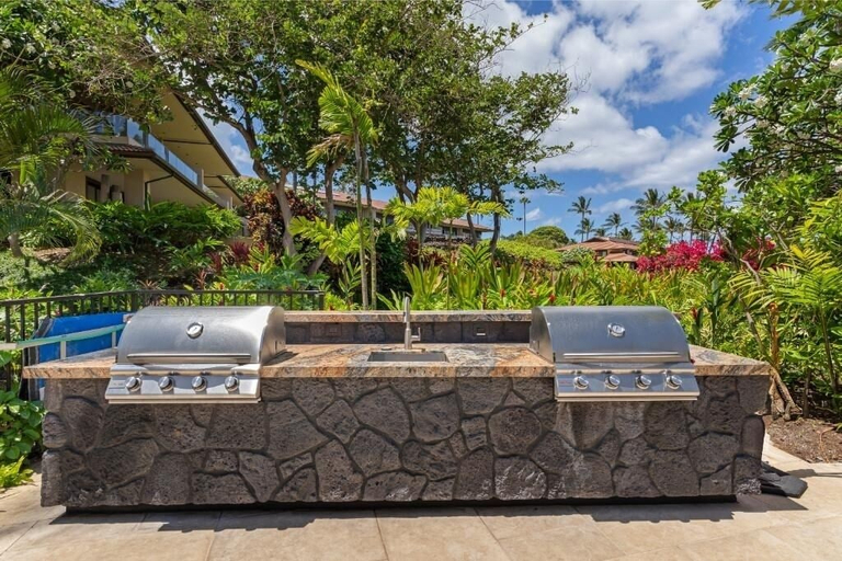Food & Drinks, Makena Surf, #e-203 2 Bedroom Condo by RedAwning, Maui