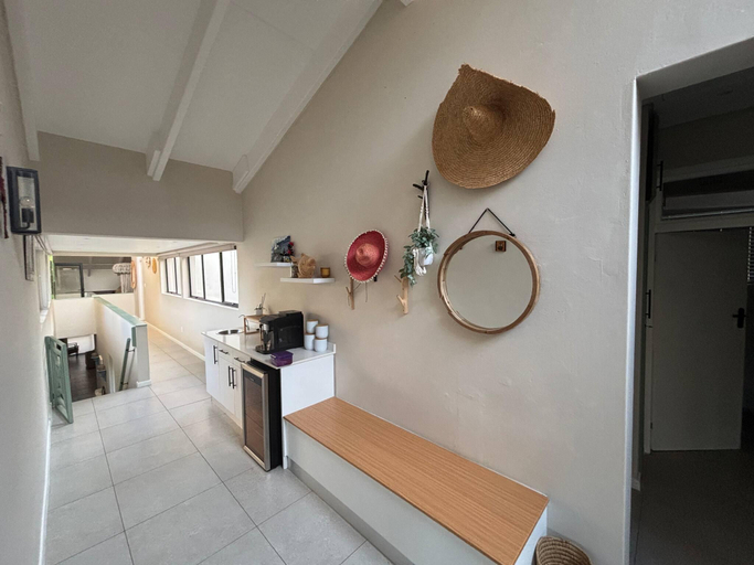 2, The Ocean Gate House, Ugu
