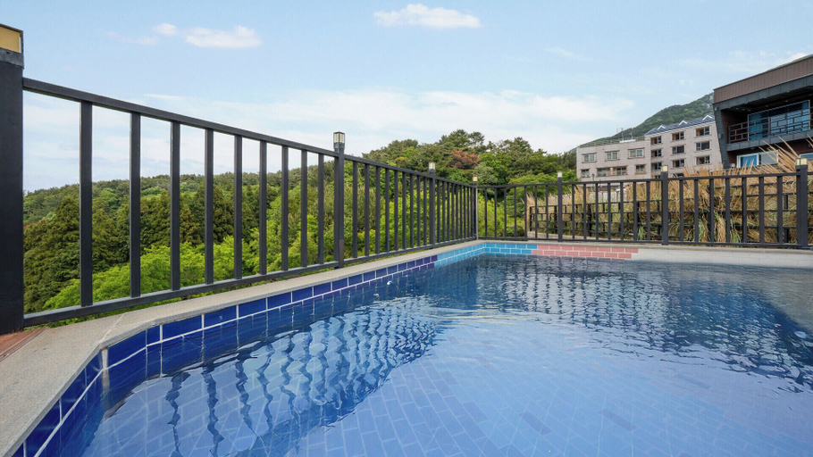 Sport & Beauty 3, Geoje Piscina Pool Villa, Geoje
