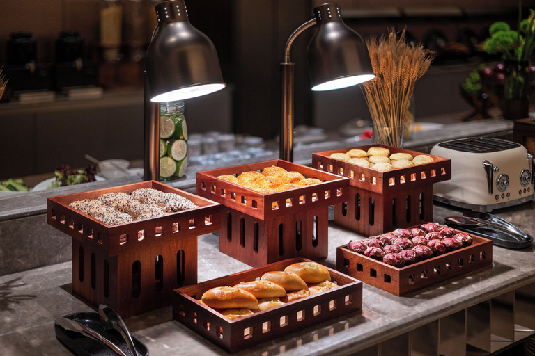 Breakfast buffet 4, Crystal Orange Shanghai Zhongshan Park, Shanghai