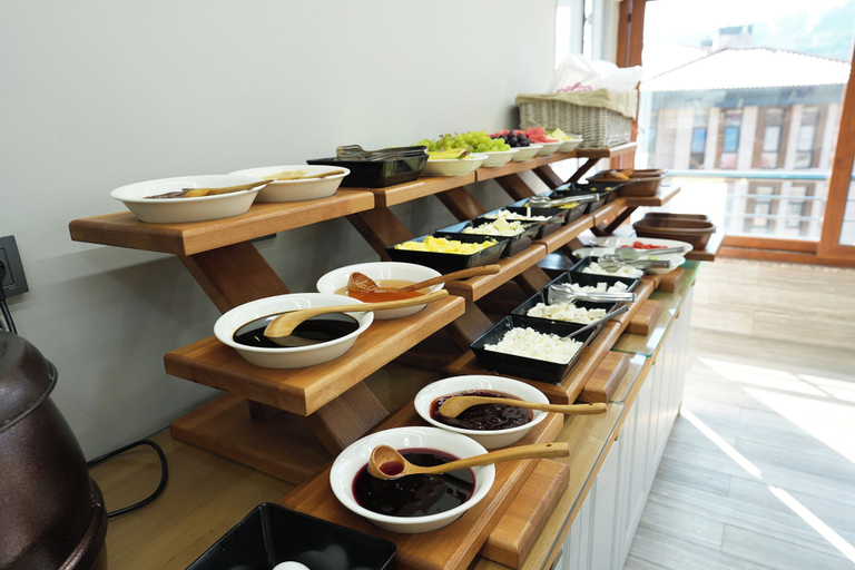 Breakfast meal, Kaçkar Otel, Merkez