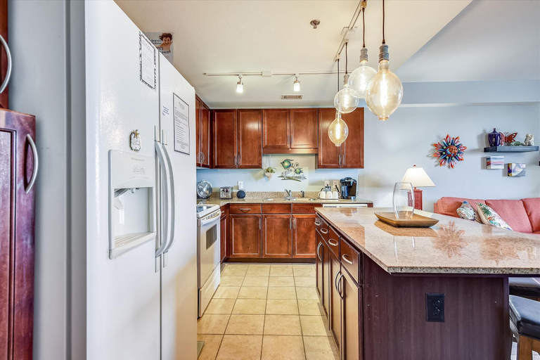 Interior 5, Laketown Wharf 835, Bay
