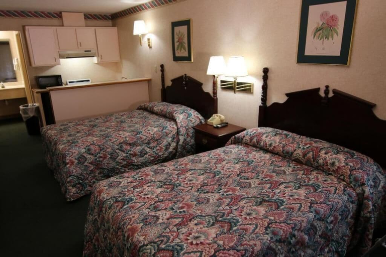 Room 4, Executive Inn Kershaw, Lancaster