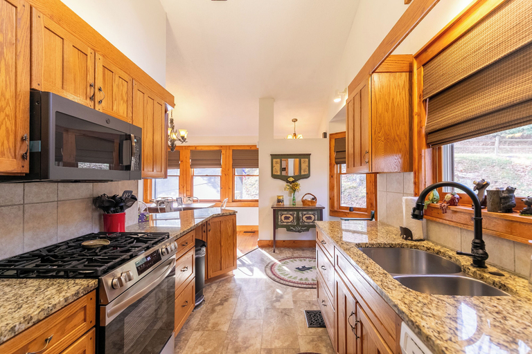 Interior 4, Appaljack Retreat, Watauga