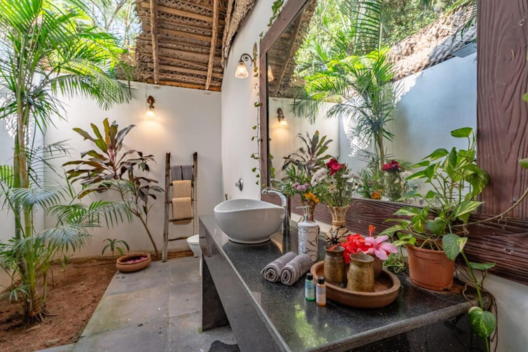 Bathroom 3, The Bay Agonda, South Goa