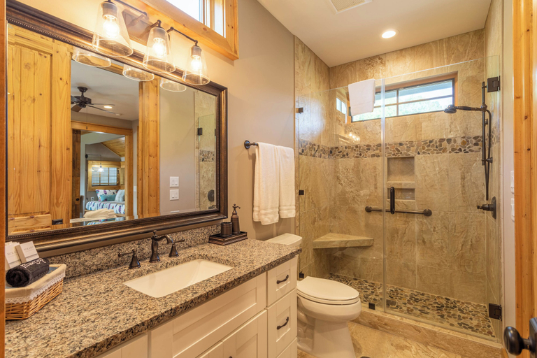 Interior 5, Valley View, Avery
