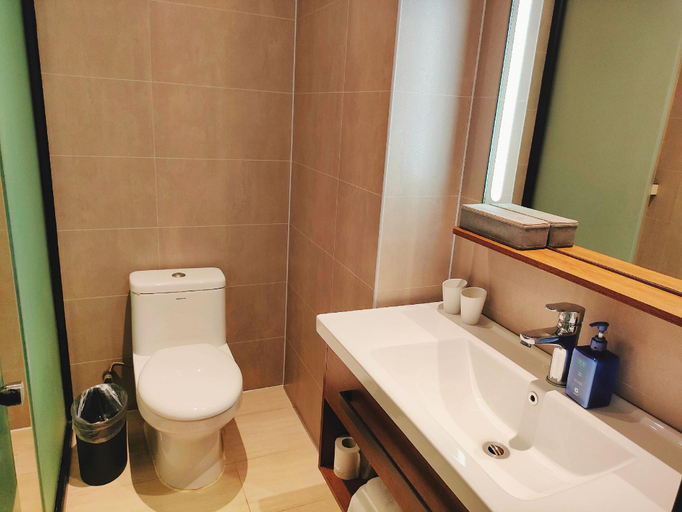 Bathroom 3, Hanting Hotel Shijiazhuang Jianhe Bridge Metro Station, Shijiazhuang