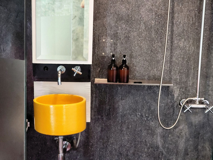 Bathroom 5, MOD HOTEL CHIANG MAI, Muang Chiang Mai
