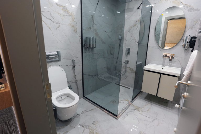 Bathroom 3, Kaçkar Otel, Merkez