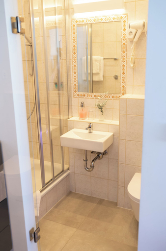 Bathroom 4, Hotelmaria, Wien Umgebung