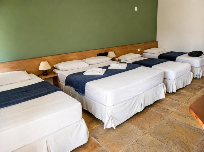 Bedroom 3, HANNA Marina's Palace Hotel, Florianopolis