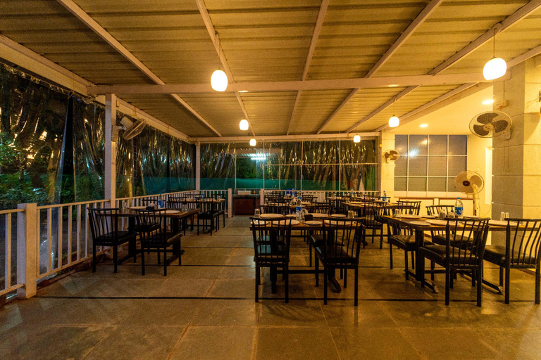 Food & Drinks 3, Breeze Resort, Raigarh
