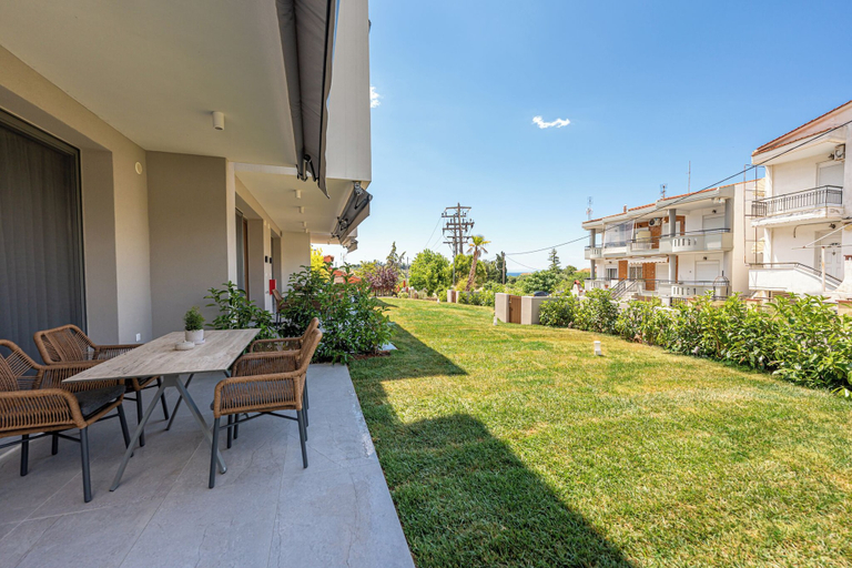 Terrace/patio 5, Sea Breeze Luxury Apartments, Central Macedonia