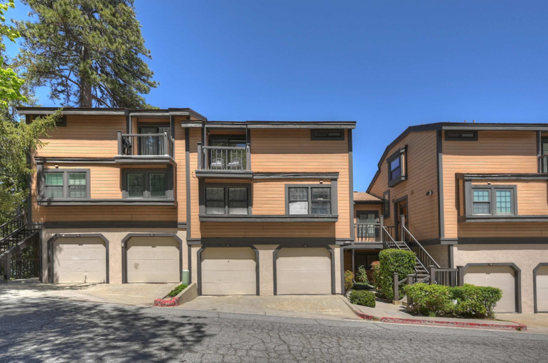 Exterior 3, Village Lakefront Paradise, San Bernardino