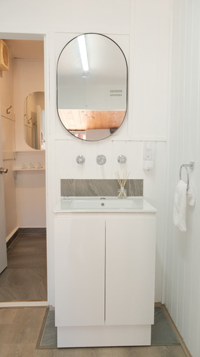 Bathroom 4, Carinya Village Jindabyne, Snowy River