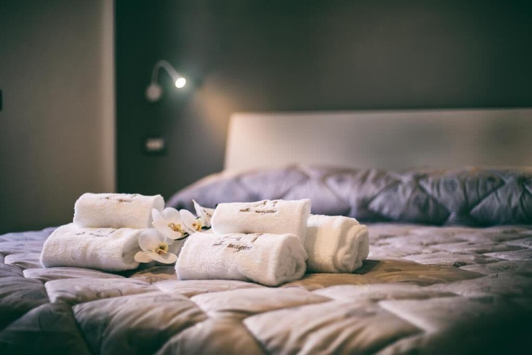 Bedroom 4, alba magica, Napoli