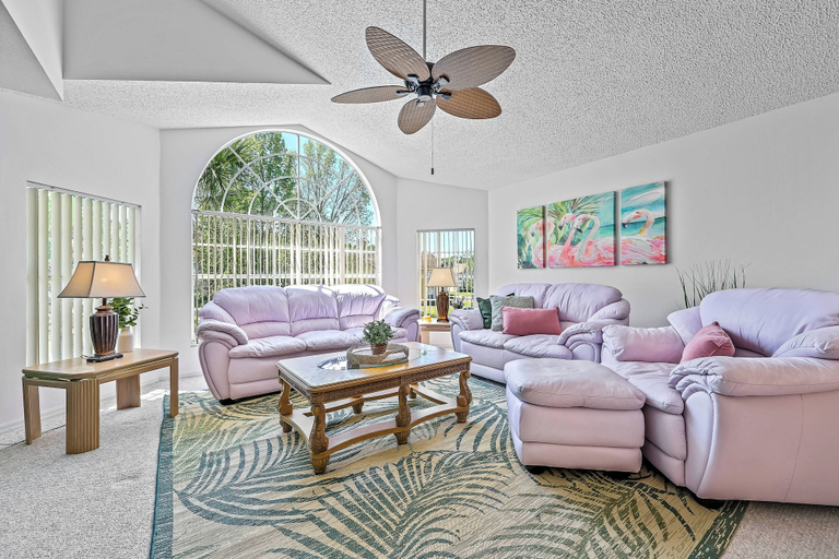 Living room 5, Sw40 - 3BR Apartment Near Disney With Resort Pool, Osceola