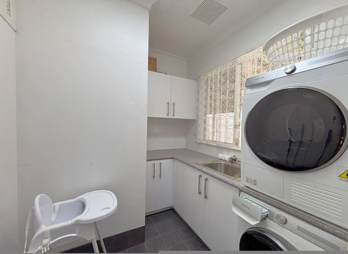 Room 3, Stewart s House in Esperance, Esperance