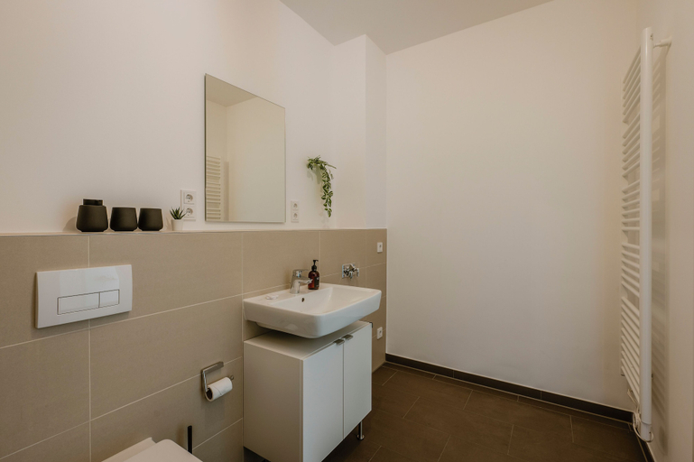 Bathroom 3, EXQUIS 3 Room Serviced Apartment, Böblingen