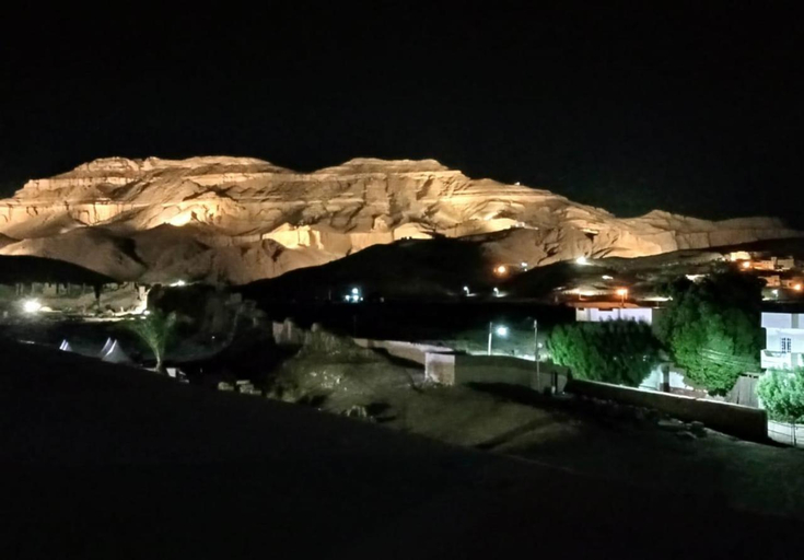5, Shahhat Apartments - Habu Temple & Mountain View, Luxor