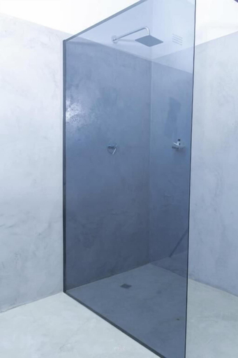 Bathroom 2, The Woodlands Retreat, Makonde