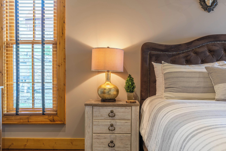 Interior 4, Elk Bluff at Eagles Nest, Avery
