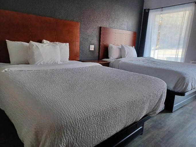 Bedroom 4, Mountain Inn, Sevier