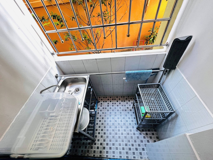 Interior 5, Room-105 Budget Room, Wifi&utilities Ban, Chatuchak