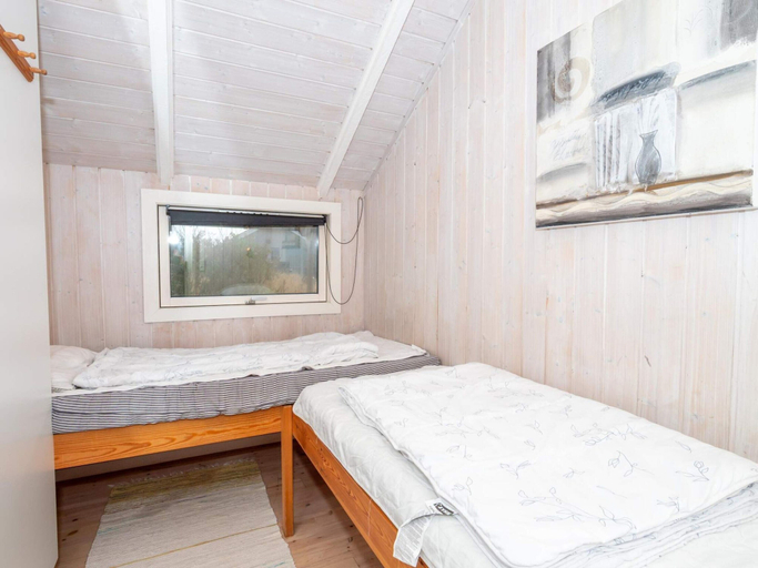 Bedroom 2, 6 person holiday home in Harboøre, Lemvig