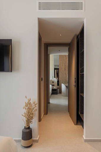 Room 2, Nesean Plaza Hotel, Crete