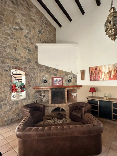 Interior 4, Hacienda serena, Girona