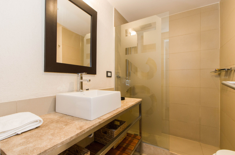 Bathroom 2, Rivadavia Apartamentos, Ushuaia