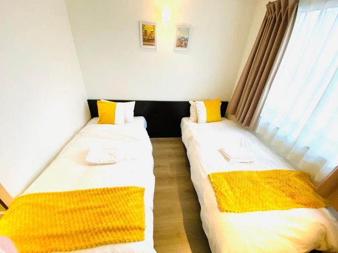 Room 5, Omori Happy Smile Hotel, Ōta