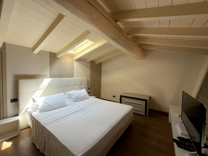 Bedroom 5, BORGO SANTA GIULIA, Brescia