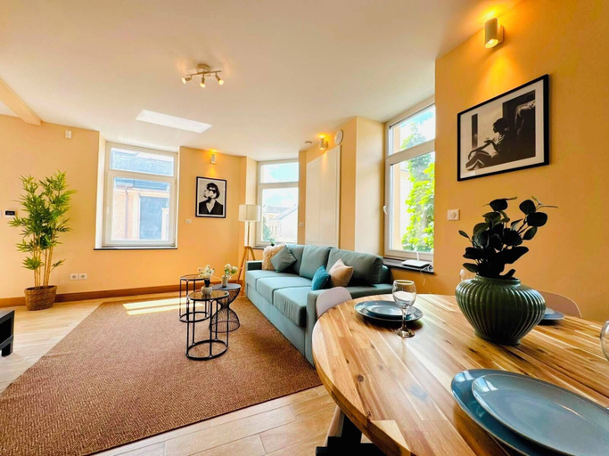 Living area 4, Spacious 1 bedroom with 4 beds, Luxembourg