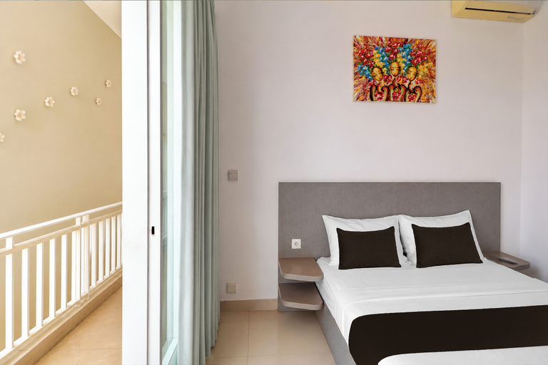 Room 5, OYO 95299 Hotel Gren, Tegal