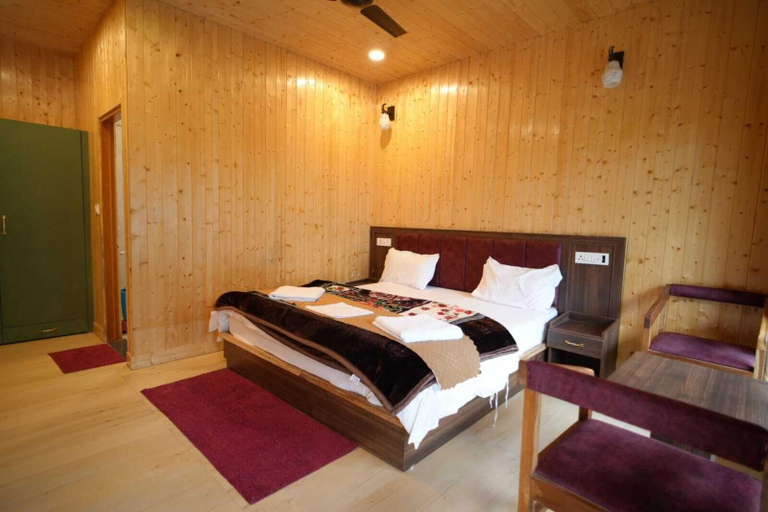 Room 5, Heaven Resorts, Uttarkashi