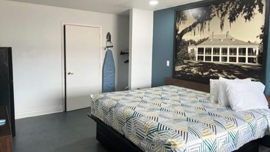 Others 3, Studio 6 Suites Opelousas, LA, Saint Landry