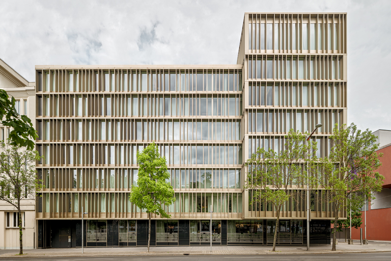 Exterior & Views 2, Crowne Plaza Vienna by IHG, Wien