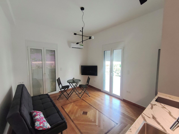 Interior, Dafni Arkadias 6, Attica
